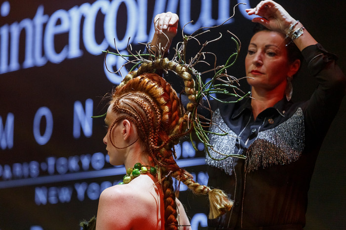 2 photo pascal latil show intercoiffure mcb 2019 25